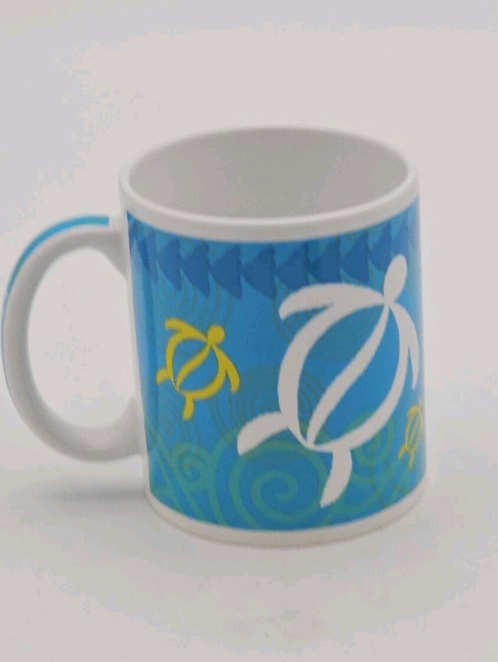Swirling Honu" 10 oz Coffe Mug